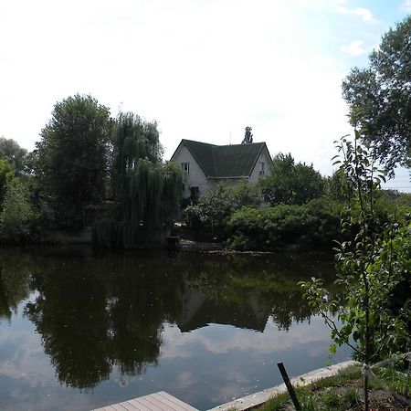 Guest House Dacha Kiev Buitenkant foto