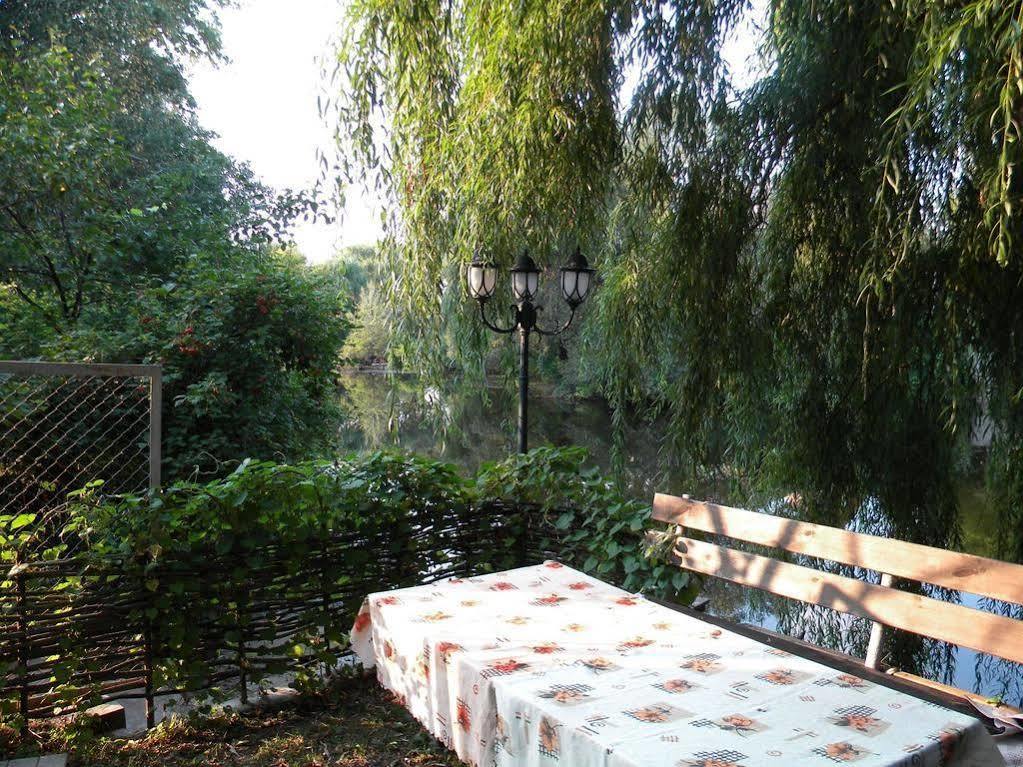 Guest House Dacha Kiev Buitenkant foto